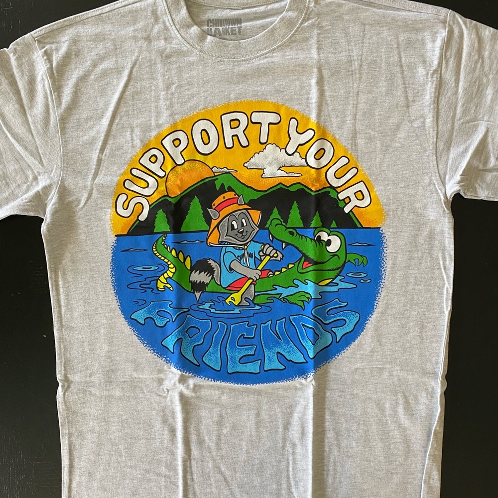 New Chinatown Market Support Your Friends Tee Size Large